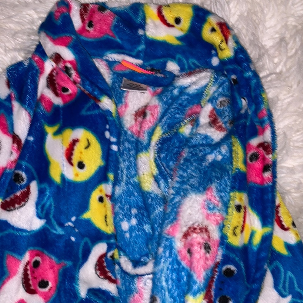COPY - Baby shark bath robe